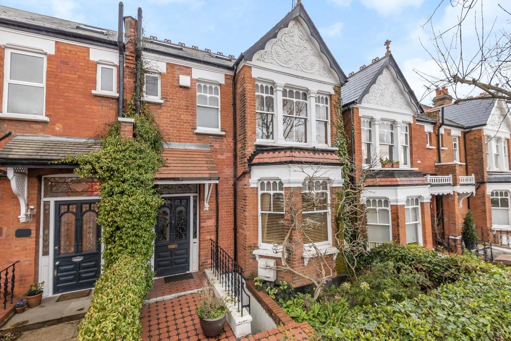 Muswell Road, Muswell Hill 4 bed terraced house £1,450,000