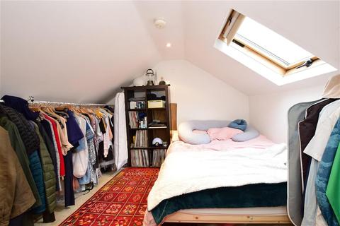 94a Turner Road, London, E17 3JQ