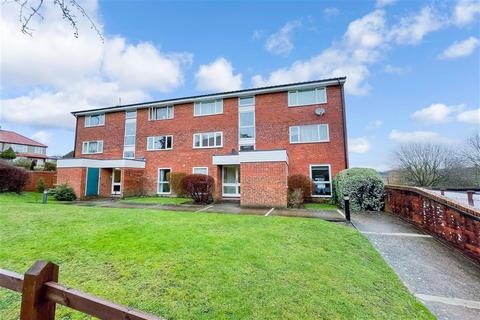 2 Bellfield, Croydon, CR0 9JW