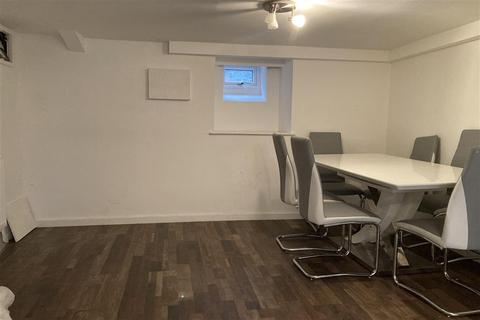 26 De Burgh Hill, Dover, CT17 0BS