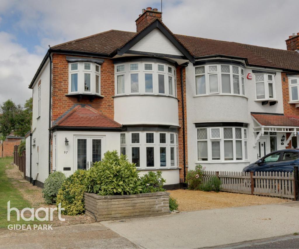 Glenwood Drive, Gidea Park, RM2 3 bed end of terrace house £500,000