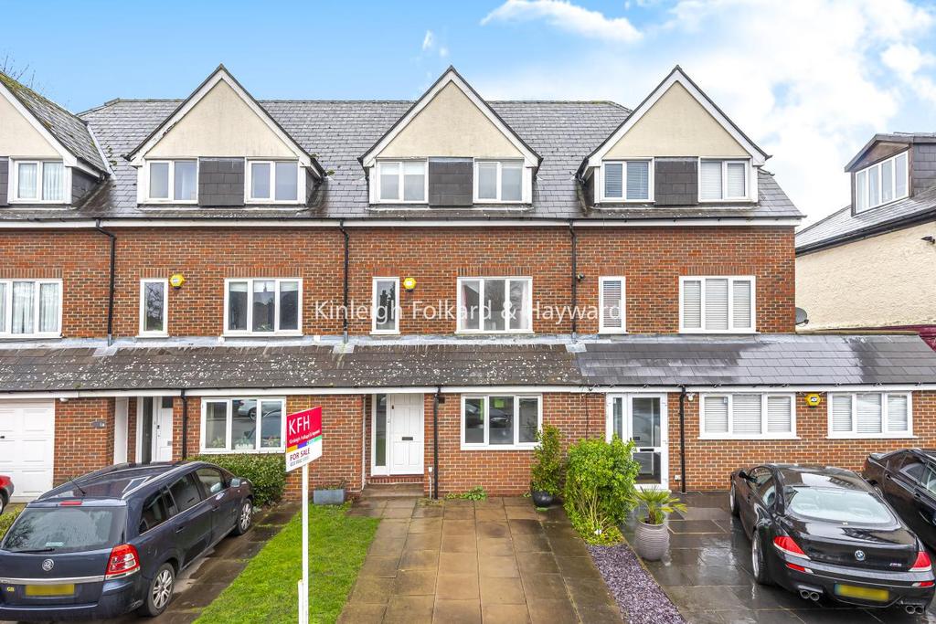 Selborne Road, Southgate 5 bed terraced house £650,000