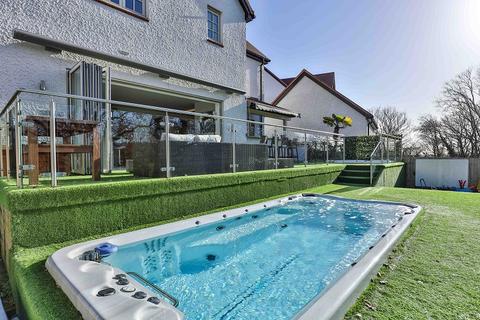 12 Ardwyn Walk, Dinas Powys, CF64 4BJ