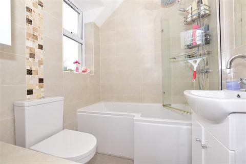 46 Stonehall Road, Lydden, Dover, CT15 7JX