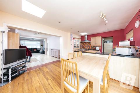 64 Bevan Way, Hornchurch, RM12 6EJ