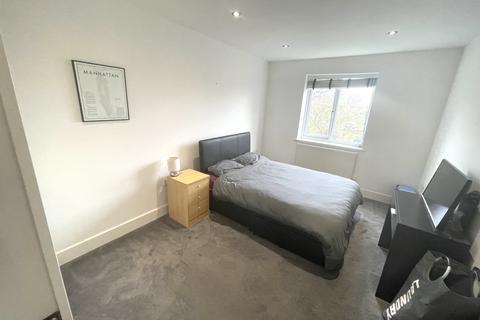 2 bedroom apartment to rent, Buckingham Apartments, 173 Elmers End Road, Beckenham