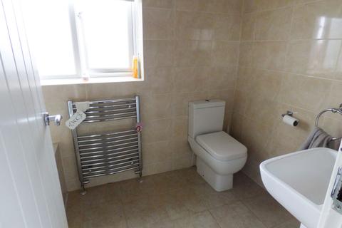 33 Clavering Road, Swalwell, Newcastle Upon Tyne, NE16 3EX