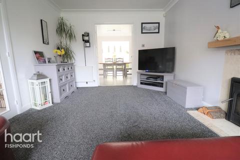 6 Mitchell Walk, Bridgeyate, Bristol, BS30 5XY