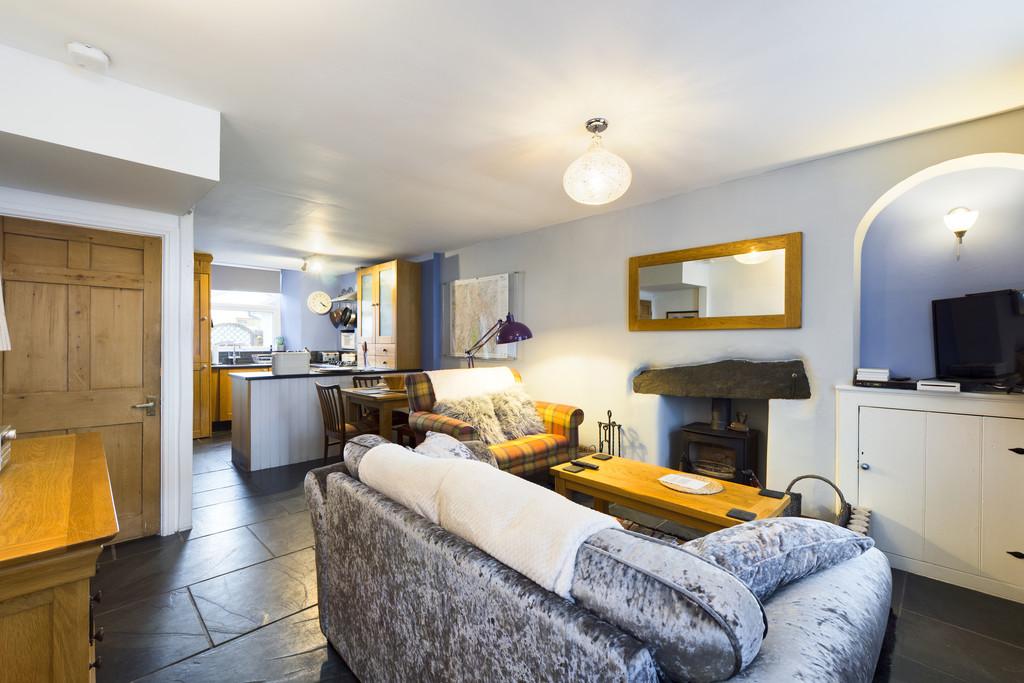 Living Room &amp; Kitchen