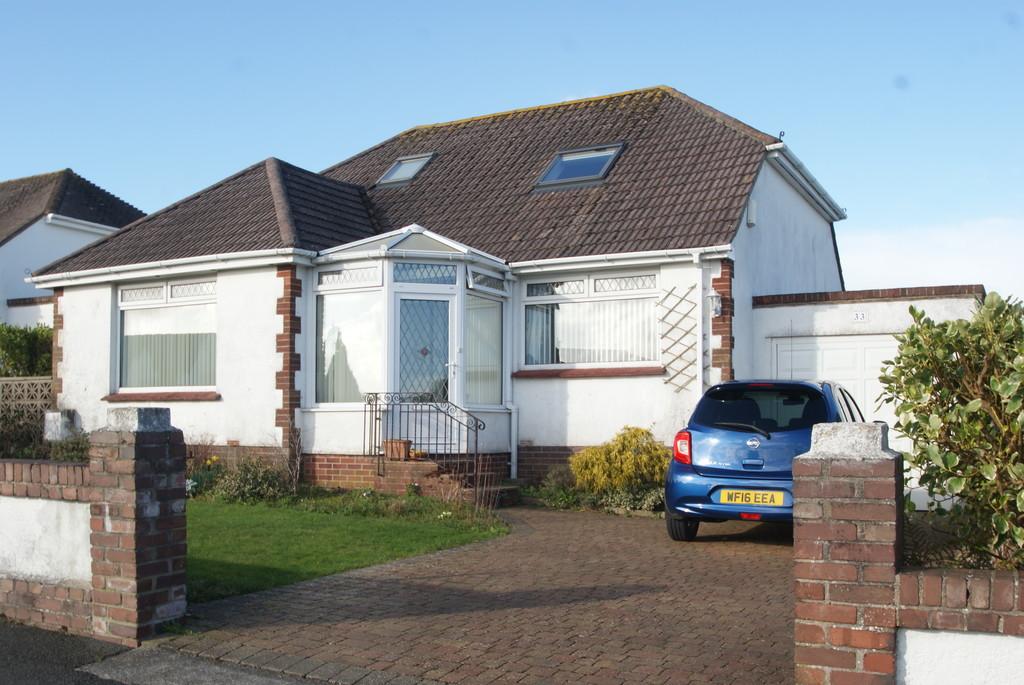 David Road Paignton TQ3 2QF 3 bed detached bungalow £375,000