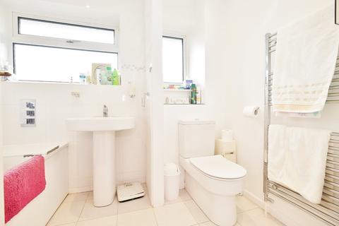 73 Stapleton Road, Orpington, BR6 9TQ