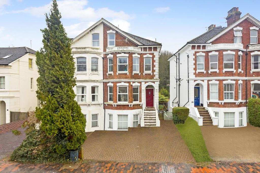Upper Grosvenor Road, Tunbridge Wells 4 bed semidetached house £575,000