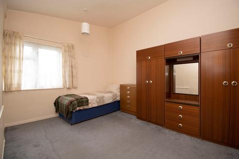 251 Bedwell Crescent, Stevenage, SG1 1NJ