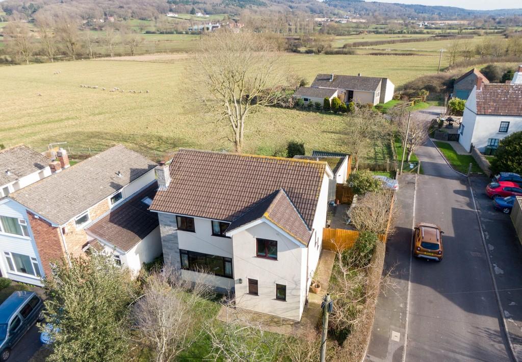 Park Road, Congresbury 5 bed detached house £475,000