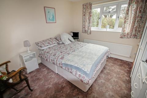 40 Bryn Castell, Abergele, LL22 8QA