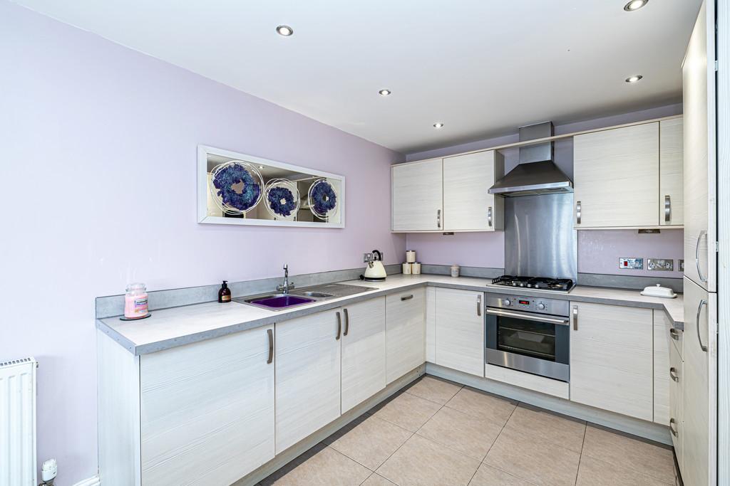 Bretton Avenue, Warrington 4 bed townhouse £220,000