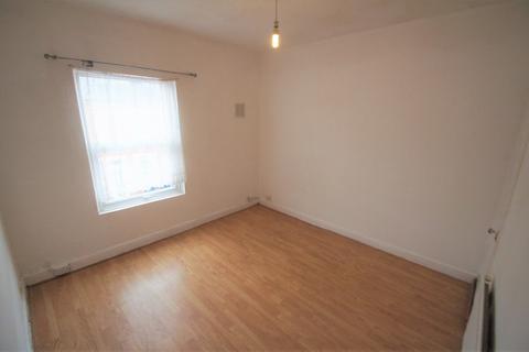 19 Blythe Road, Coventry, CV1 5AU