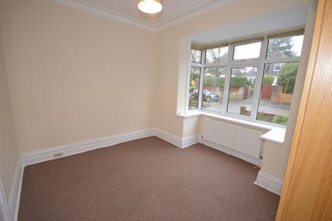 2 bedroom ground floor flat to rent, Richmond Park Avenue, Bournemouth, Dorset