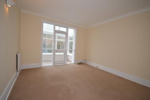 2 bedroom ground floor flat to rent, Richmond Park Avenue, Bournemouth, Dorset