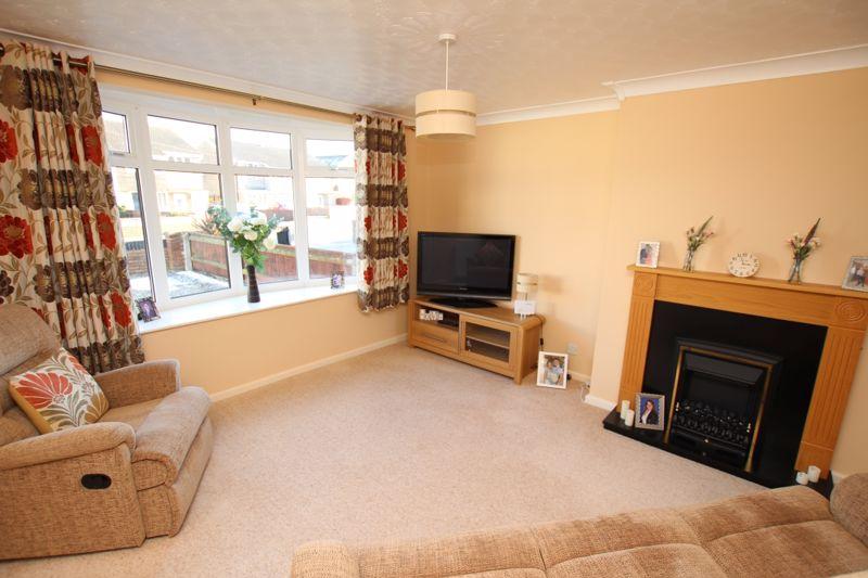 Lounge photo 2