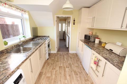 10 Calver Crescent, Grimsby, DN37 9EX