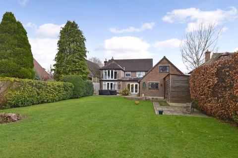 Newhaven Guildford Road, Loxwood, Billingshurst, RH14 0SE