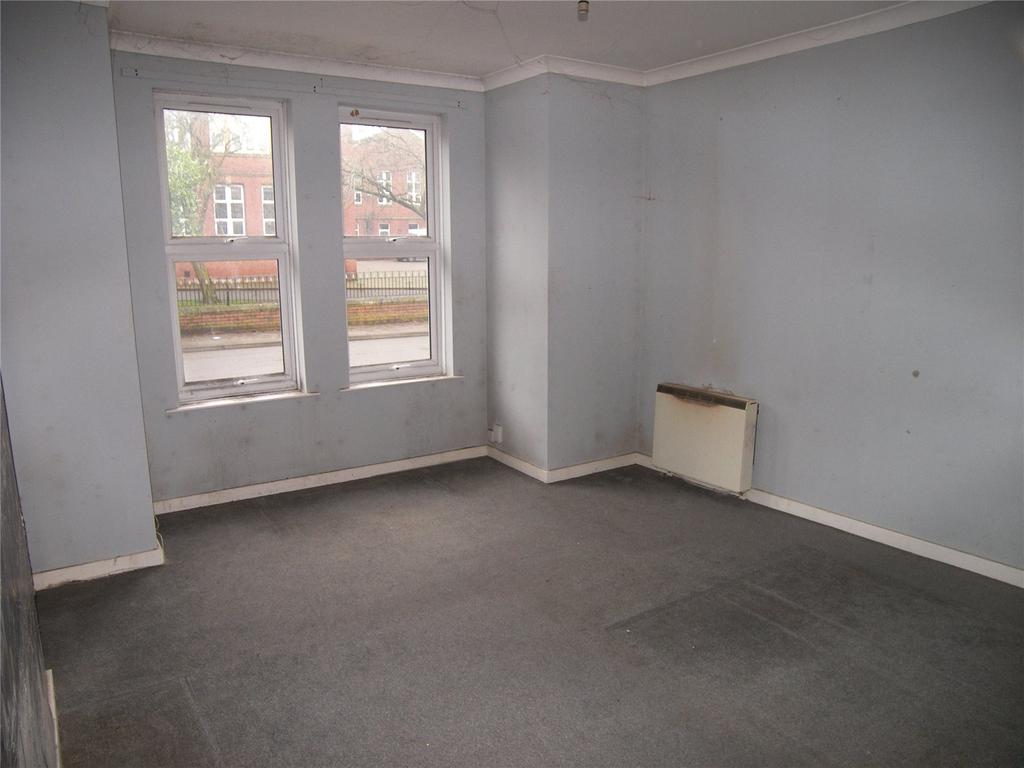 Flats 13, Healdfield Road, Castleford, West Yorkshire 3 bed terraced