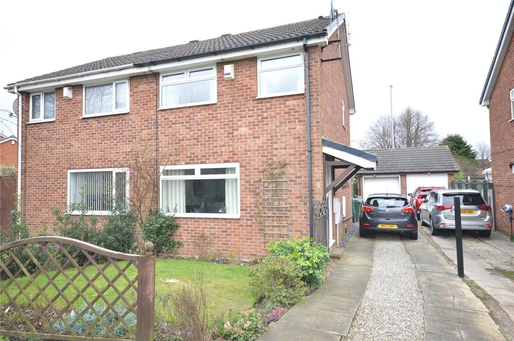 Mandarin Way, Leeds, West Yorkshire 3 bed semidetached house £165,000