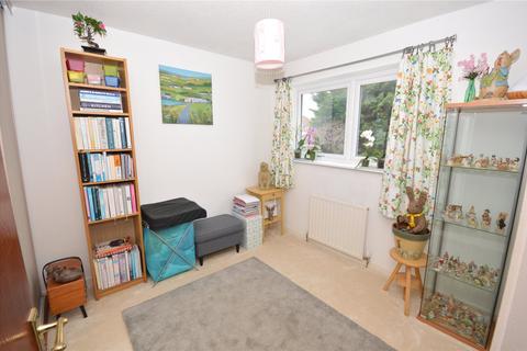8 Mandarin Way, Leeds, LS10 4QU