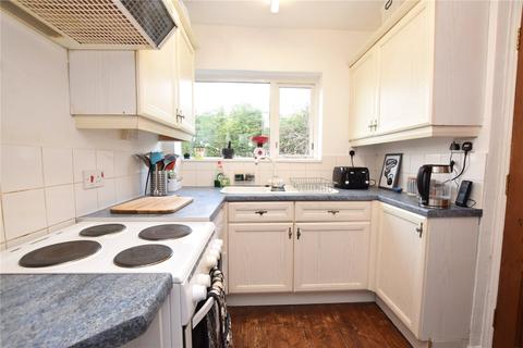 54 Woodside View, Leeds, LS4 2QS
