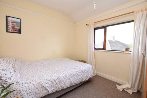 54 Woodside View, Leeds, LS4 2QS