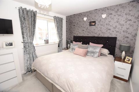18 The Rowans, Robin Hood, Wakefield, WF3 3FA