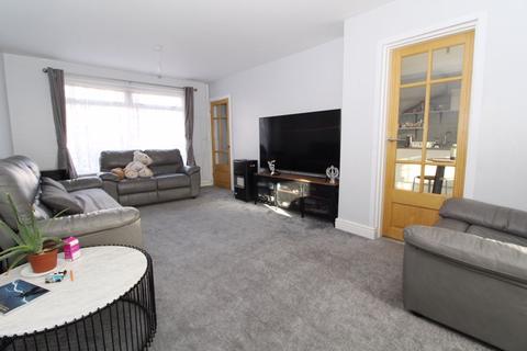 68 Chatsworth Crescent, Walsall, WS4 1QU