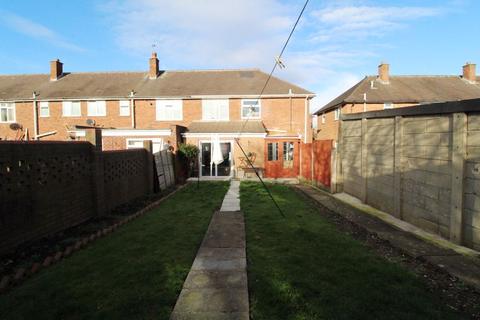 68 Chatsworth Crescent, Walsall, WS4 1QU