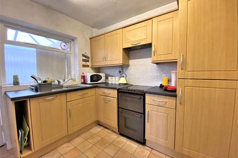 67 Brooklands Avenue, Walsall, WS6 6LF