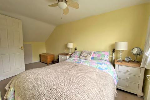 67 Brooklands Avenue, Walsall, WS6 6LF