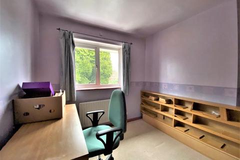 67 Brooklands Avenue, Walsall, WS6 6LF