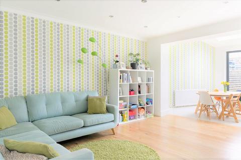 3 Craneford Way, Twickenham, TW2 7SB