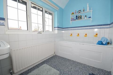 62 Love Lane, Pinner, HA5 3EX