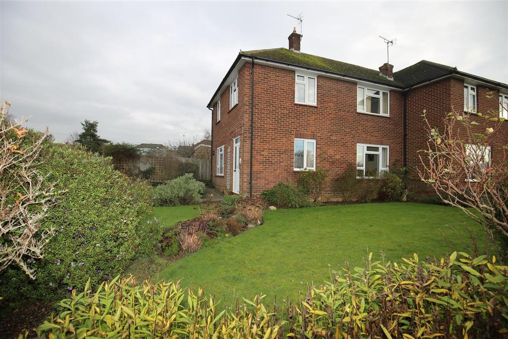 Valley Drive, Loose, Maidstone 3 bed semidetached house £350,000