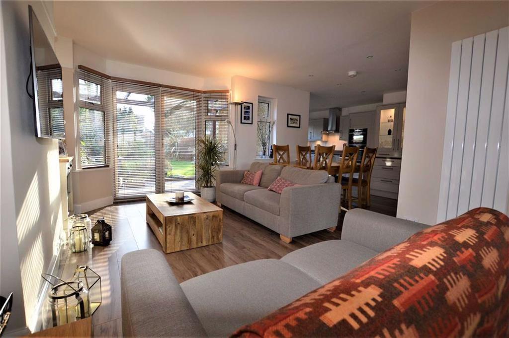 Kenilworth Drive, Croxley Green... 4 bed semidetached house £799,995