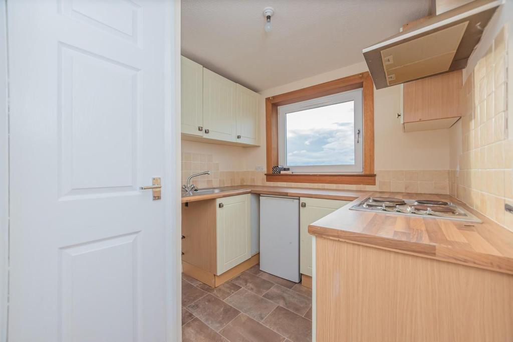 Nevis Crescent, Alloa 1 bed flat £61,995
