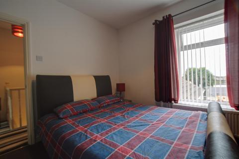 15 Danlan Road, Pembrey, Burry Port, SA16 0UF