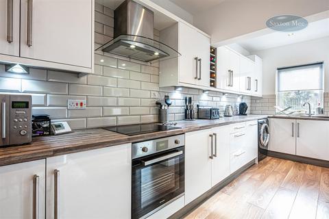 73 Fielding Road, Sheffield, S6 1SD