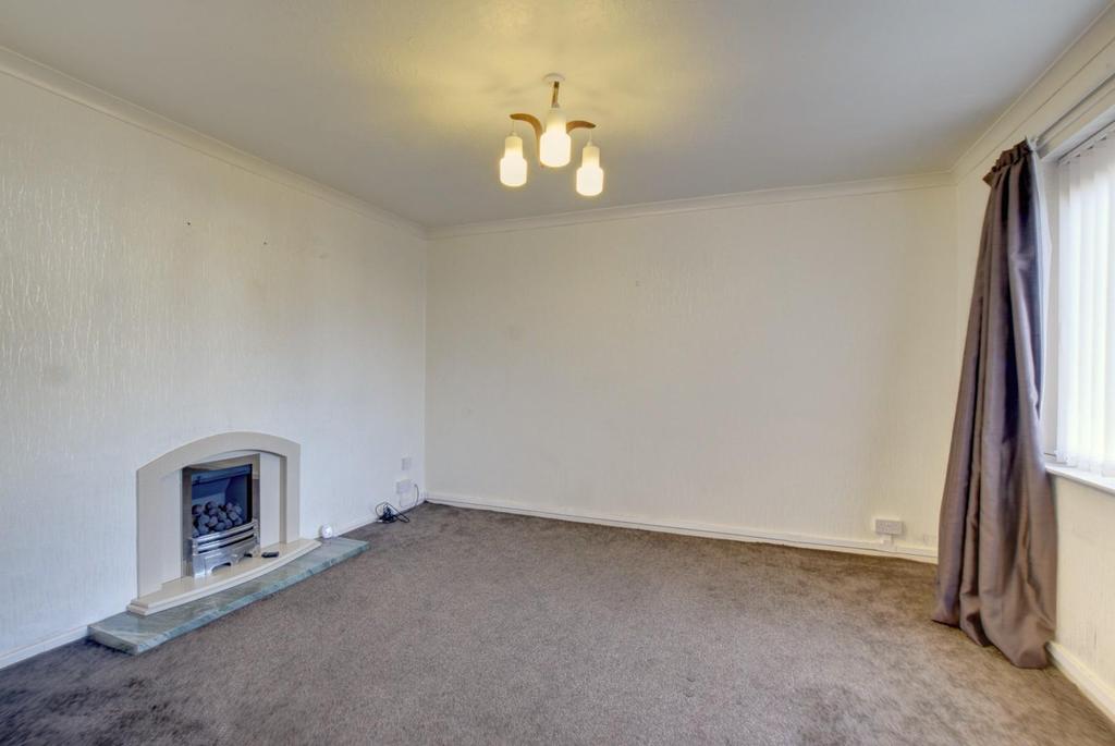 Cromer Avenue, Burnley 3 bed semidetached house £125,000
