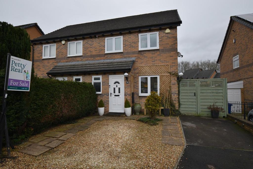Foxcroft, Burnley 3 bed semidetached house £180,000