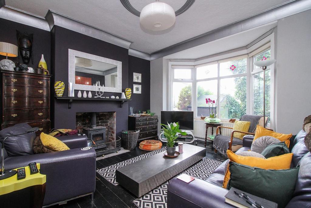 Hillcrest, Whitley Bay 4 bed semidetached house £339,950