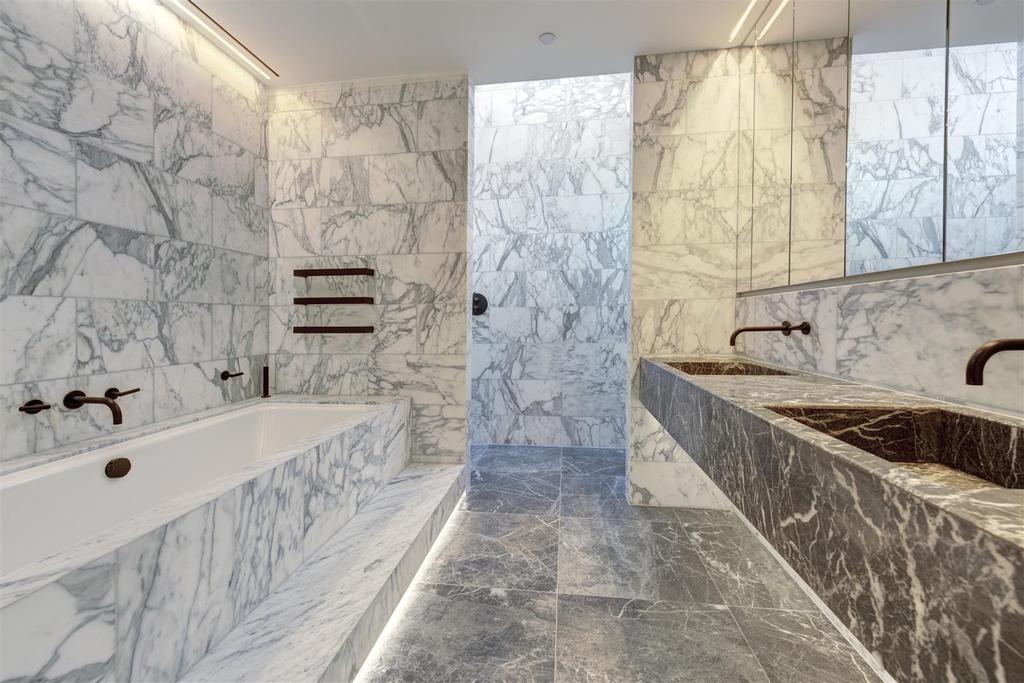 House4 181 west heath road 372378 top Ensuite.jpg