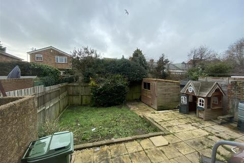 19 Postling Road, Folkestone, CT19 4PH