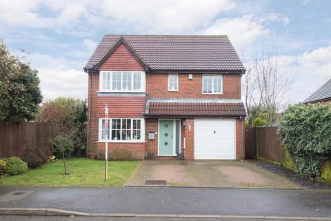 1 Demozay Close, Hawkinge, Folkestone, CT18 7PL